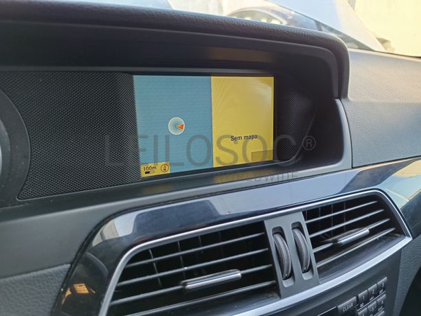 Mercedes-Benz C200 · Ano 2011