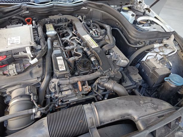 Mercedes-Benz C200 · Ano 2011