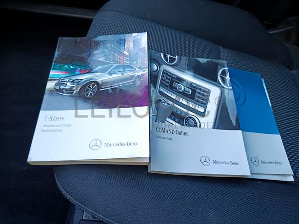 Mercedes-Benz C200 · Ano 2011