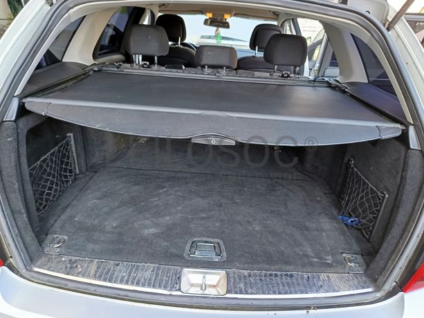 Mercedes-Benz C200 · Ano 2011