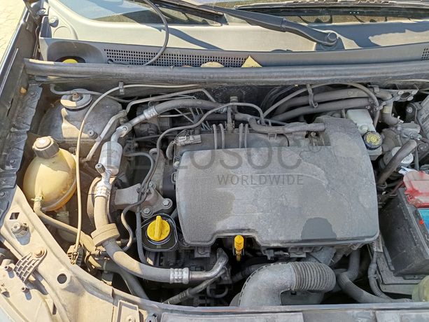 Dacia Sandero · Ano 2013