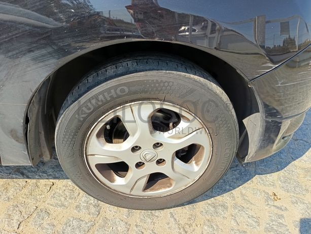 Dacia Sandero · Ano 2013