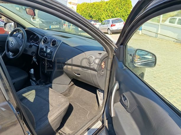 Dacia Sandero · Ano 2013