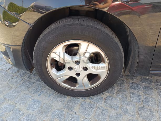 Dacia Sandero · Ano 2013