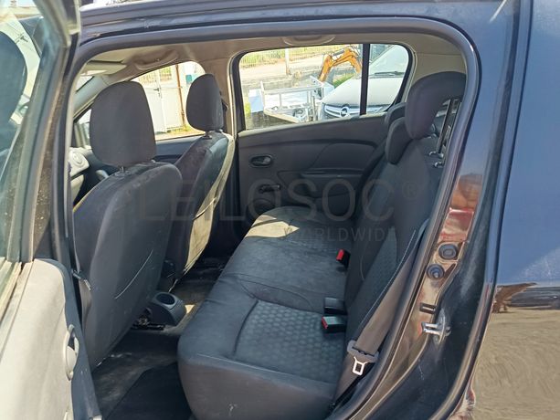 Dacia Sandero · Ano 2013