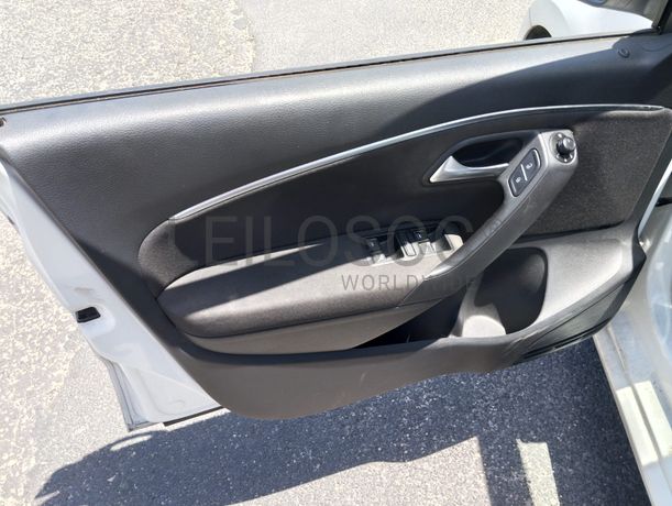 Volkswagen Polo · Ano 2017