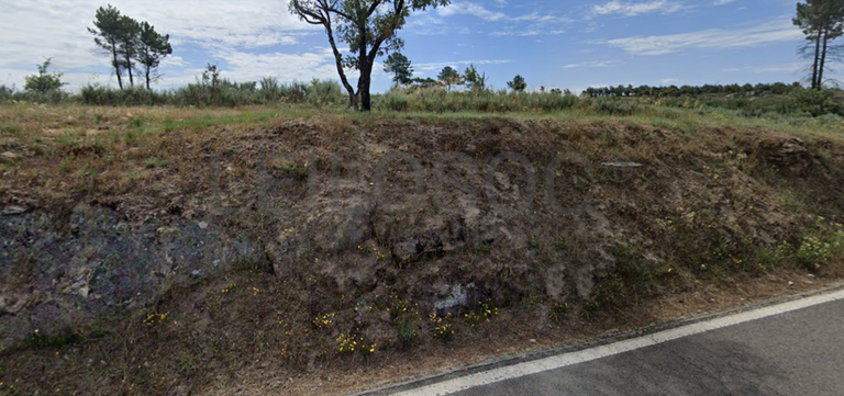 Terreno com 28.000 m² · Jarmelo São Pedro, Guarda