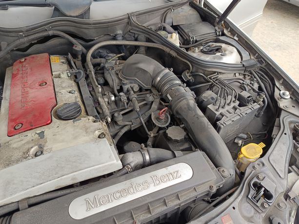 Mercedes-Benz C200 Kompressor · Ano 2000