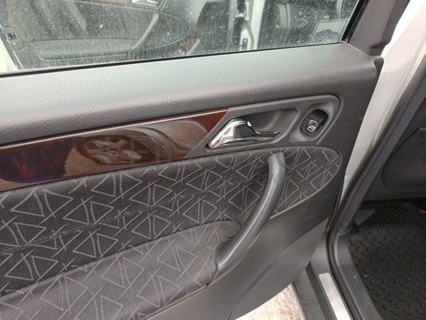 Mercedes-Benz C200 Kompressor · Ano 2000