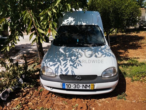 Opel Combo 1.7 · Ano 1999