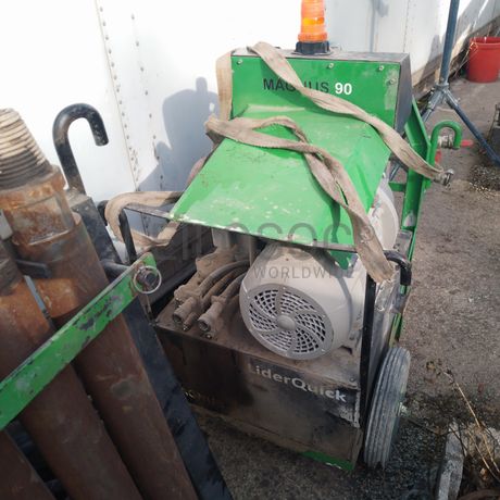 Máquina Perfuradora