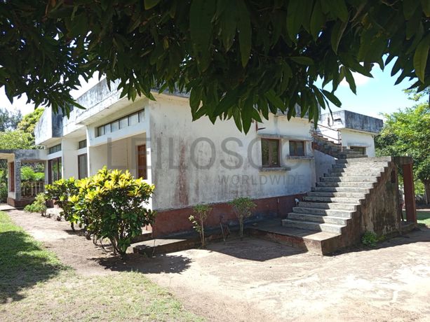 Moradia T4 em Bilene