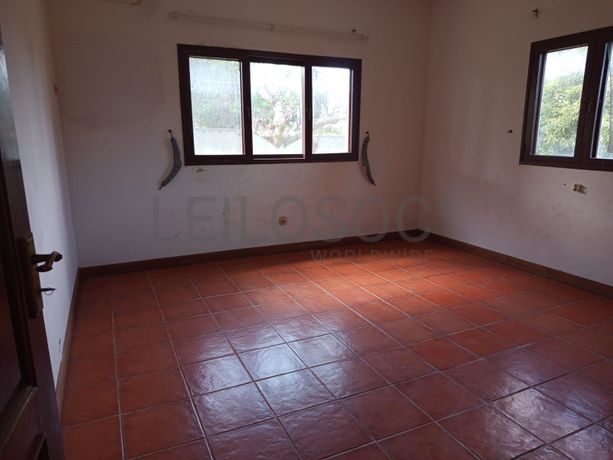 Moradia T4 em Bilene