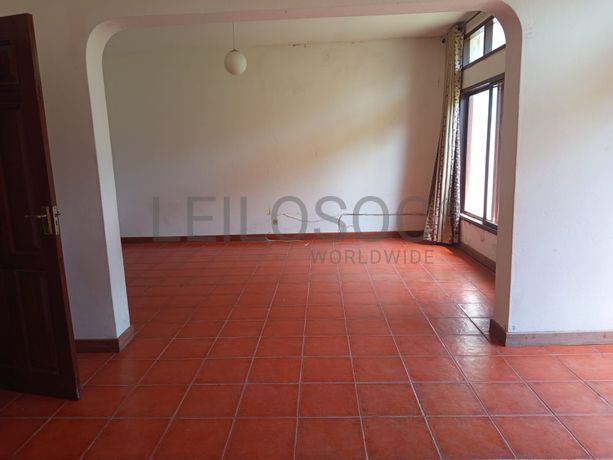 Moradia T4 em Bilene