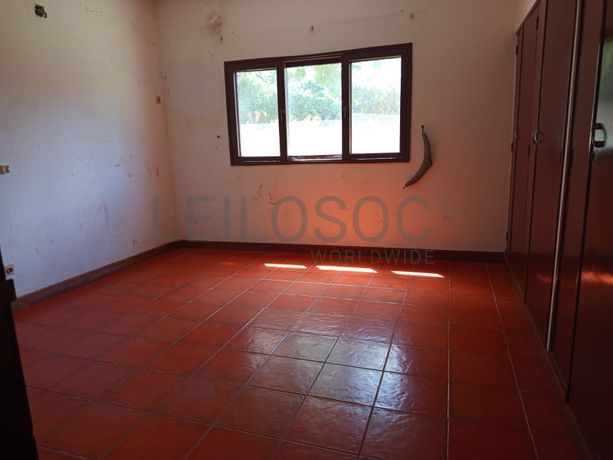 Moradia T4 em Bilene