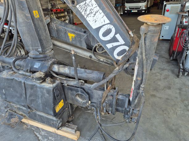 Grua Hiab 070