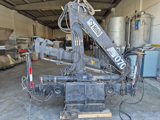 Grua Hiab 070