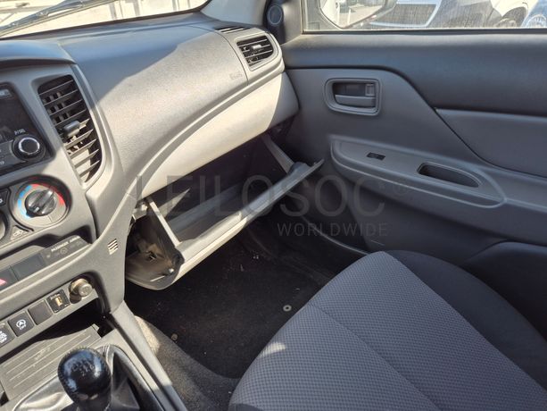 Mitsubishi L200 · Ano 2020