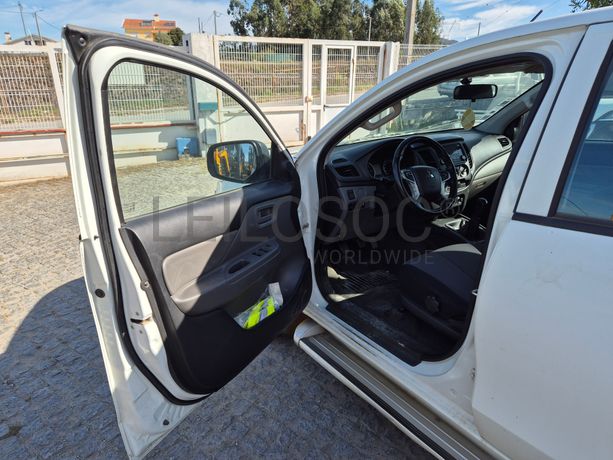 Mitsubishi L200 · Ano 2020