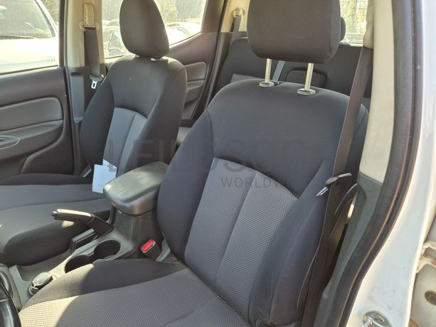 Mitsubishi L200 · Ano 2020