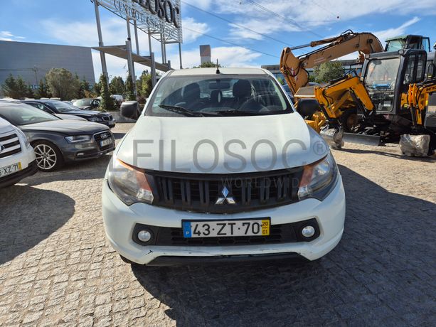 Mitsubishi L200 · Ano 2020
