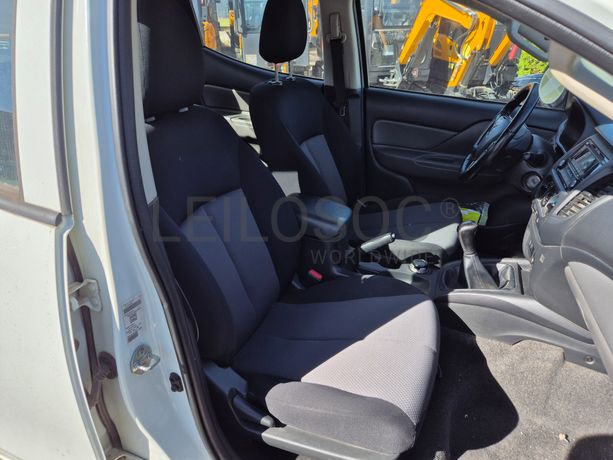 Mitsubishi L200 · Ano 2020