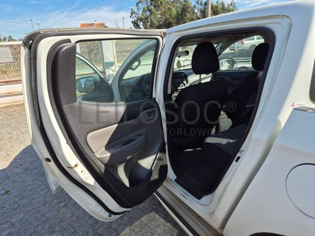 Mitsubishi L200 · Ano 2020