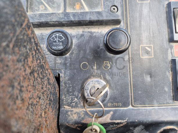 Pá Carregadora CAT 910 F