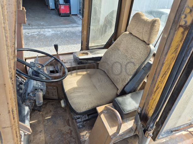 Pá Carregadora CAT 910 F