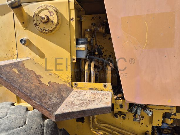 Pá Carregadora CAT 910 F