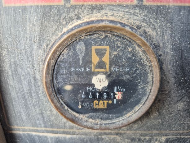 Pá Carregadora CAT 910 F