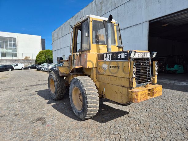 Pá Carregadora CAT 910 F