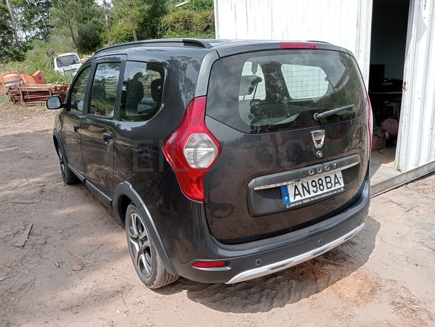 Dacia Lodgy · Ano 2021