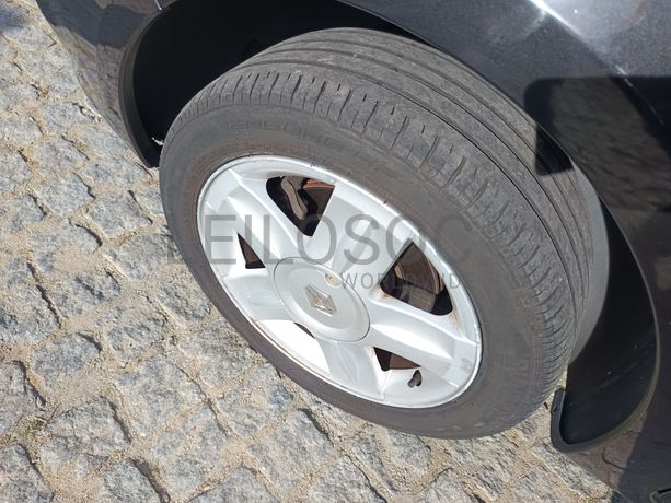 Renault Clio · Ano 2012