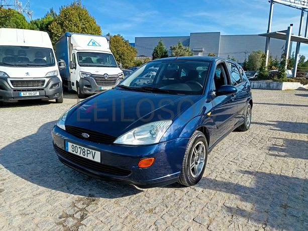 Ford Focus · Ano 2000