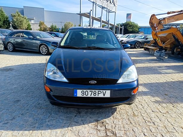 Ford Focus · Ano 2000