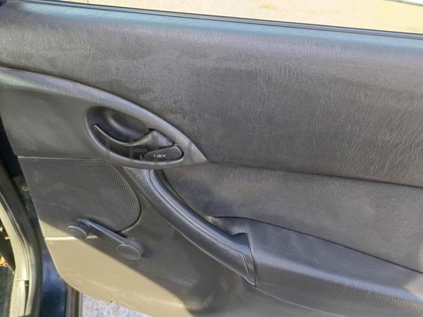 Ford Focus · Ano 2000