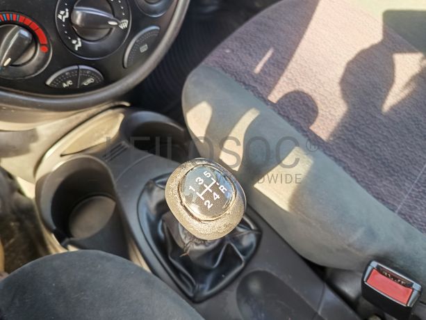 Ford Focus · Ano 2000