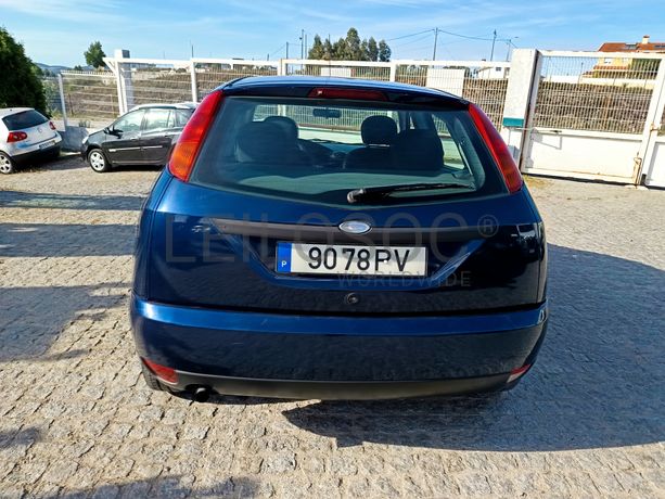 Ford Focus · Ano 2000
