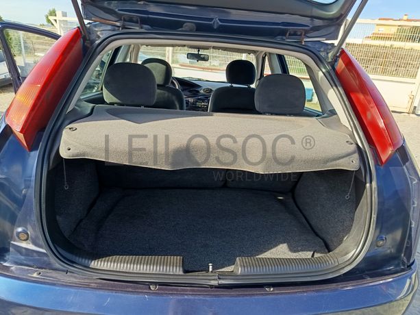 Ford Focus · Ano 2000