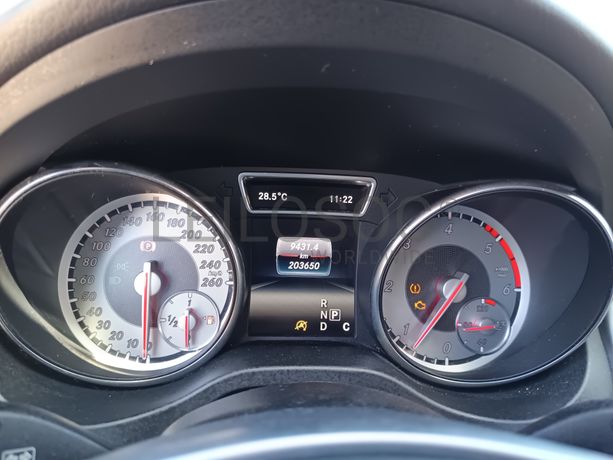 Mercedes-Benz CLA 200 CDI · Ano 2016