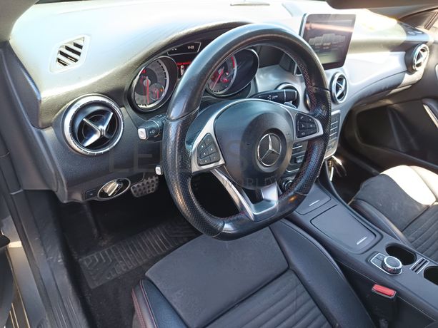 Mercedes-Benz CLA 200 CDI · Ano 2016