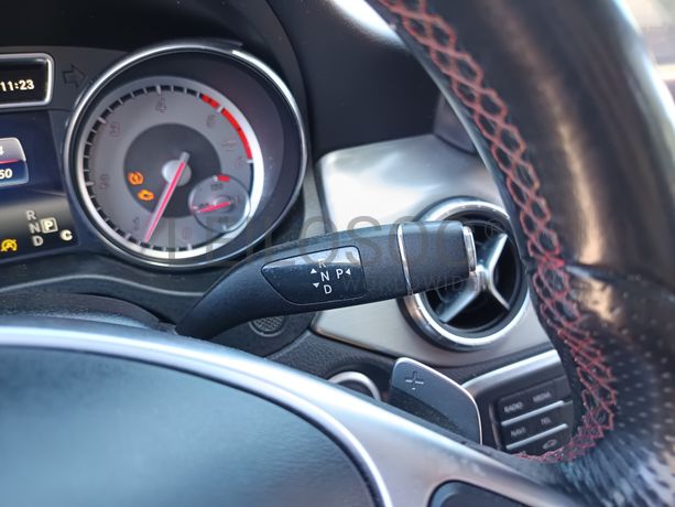 Mercedes-Benz CLA 200 CDI · Ano 2016