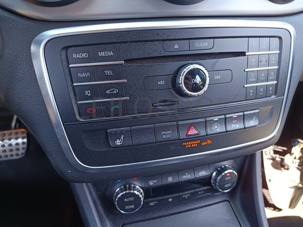 Mercedes-Benz CLA 200 CDI · Ano 2016