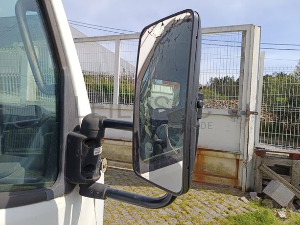 Mitsubishi Fuso · Ano 2015