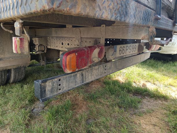 Mitsubishi Fuso · Ano 2015