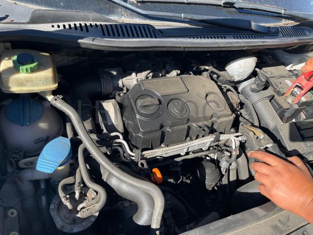 Volkswagen Caddy · Ano 2010 4X4