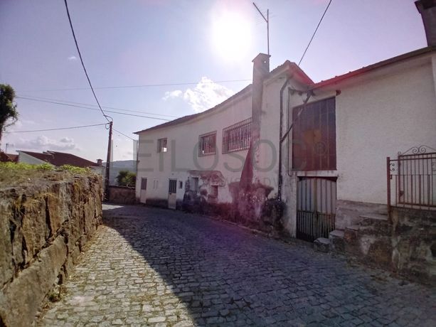 Armazém · Abragão, Penafiel