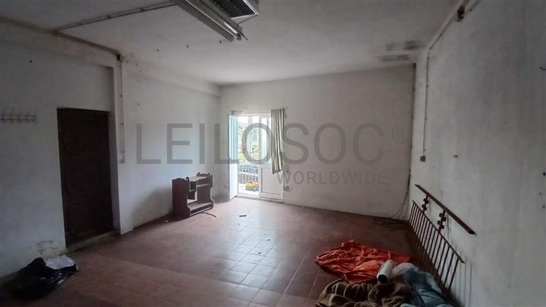 Armazém · Abragão, Penafiel