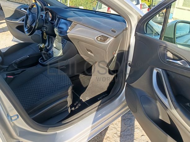Opel Astra · Ano 2017